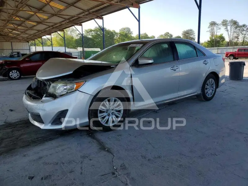 2012 Toyota CAMRY photo