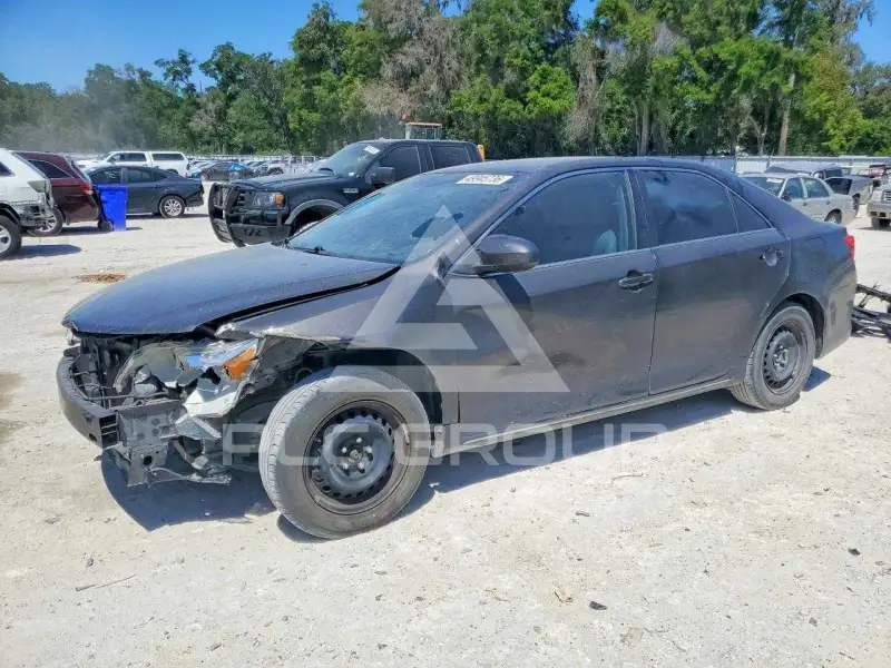 2012 Toyota CAMRY фото