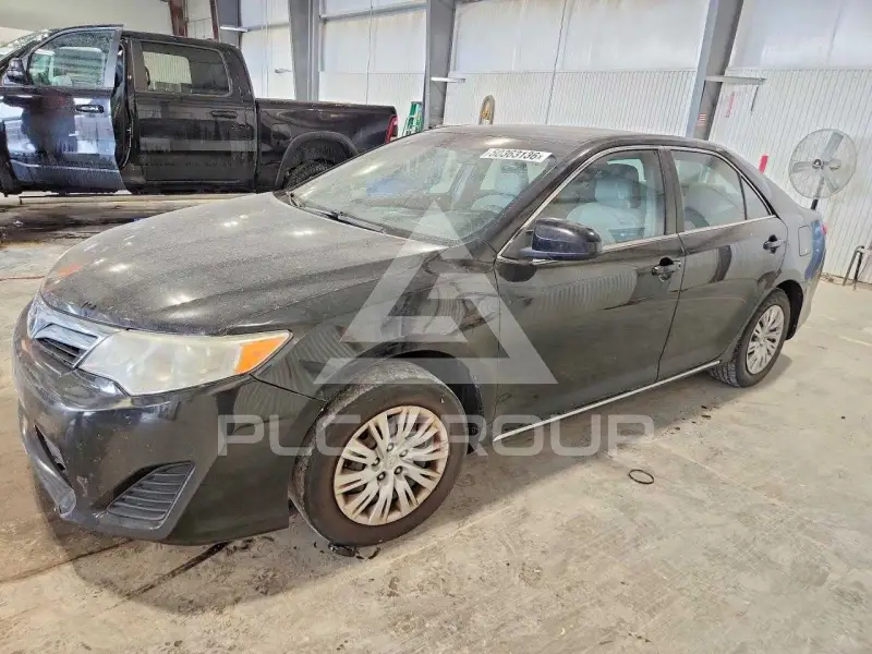 2012 Toyota CAMRY фото
