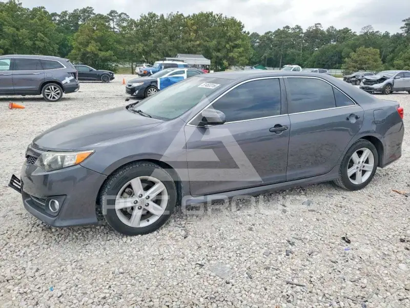 2012 Toyota CAMRY фото