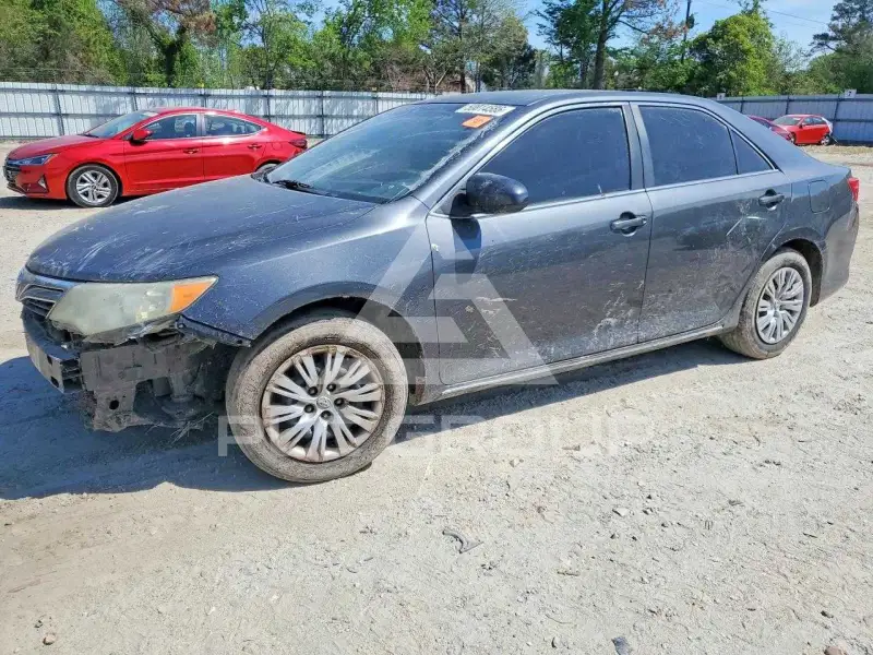 2012 Toyota CAMRY фото