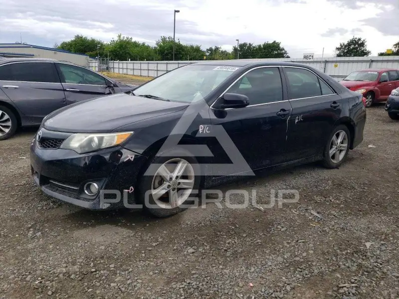 2012 Toyota CAMRY фото