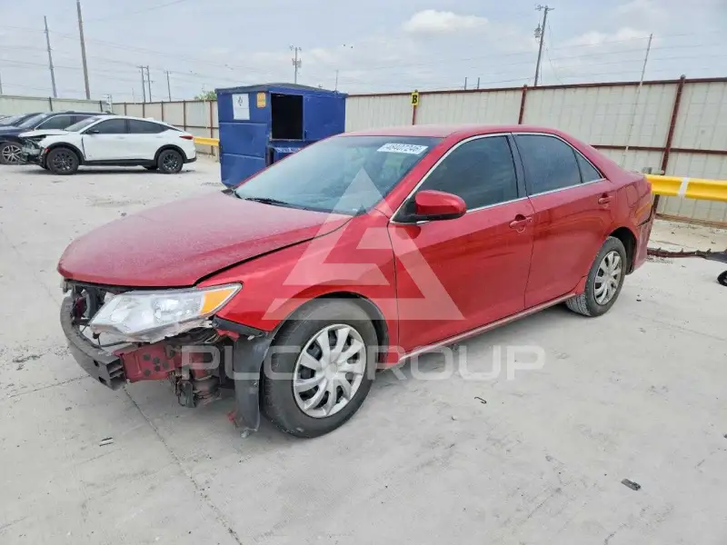 2012 Toyota CAMRY фото