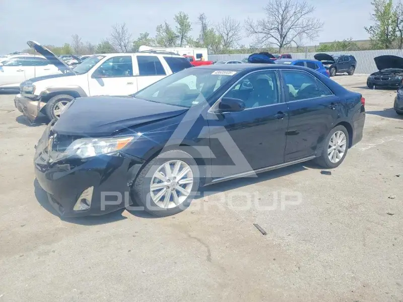 2012 Toyota CAMRY фото