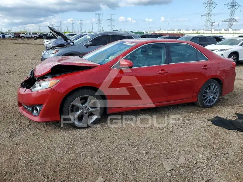 2012 Toyota CAMRY photo