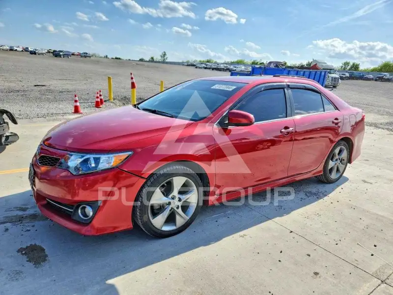2012 Toyota CAMRY фото