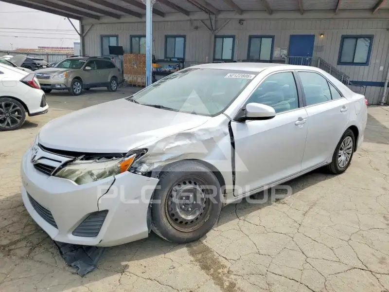 2012 Toyota CAMRY photo