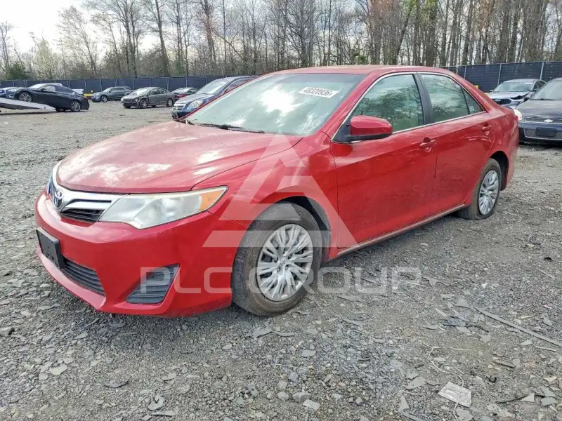 2012 Toyota CAMRY фото