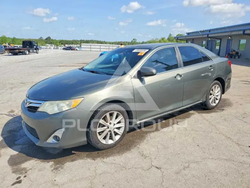 2012 Toyota CAMRY фото