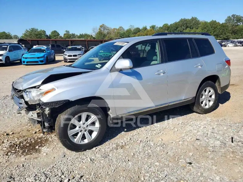 2012 Toyota Highlander фото