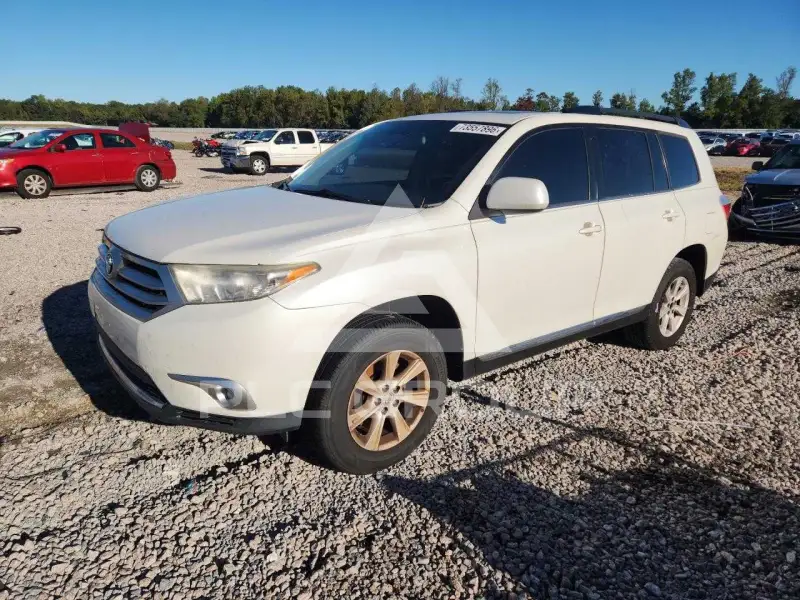 2012 Toyota Highlander фото