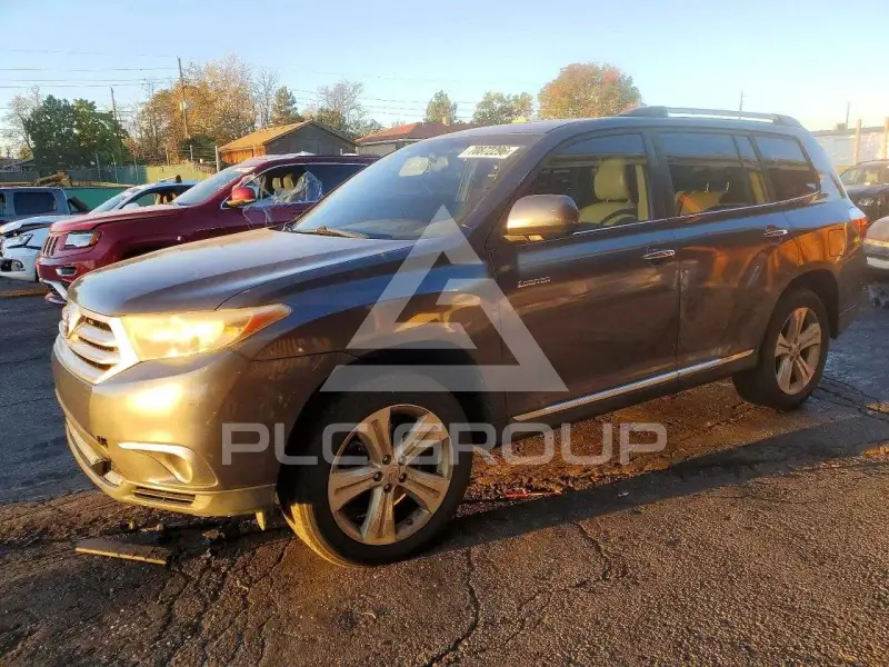 2012 Toyota Highlander фото
