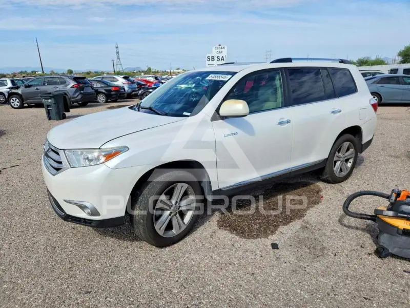 2012 Toyota Highlander фото