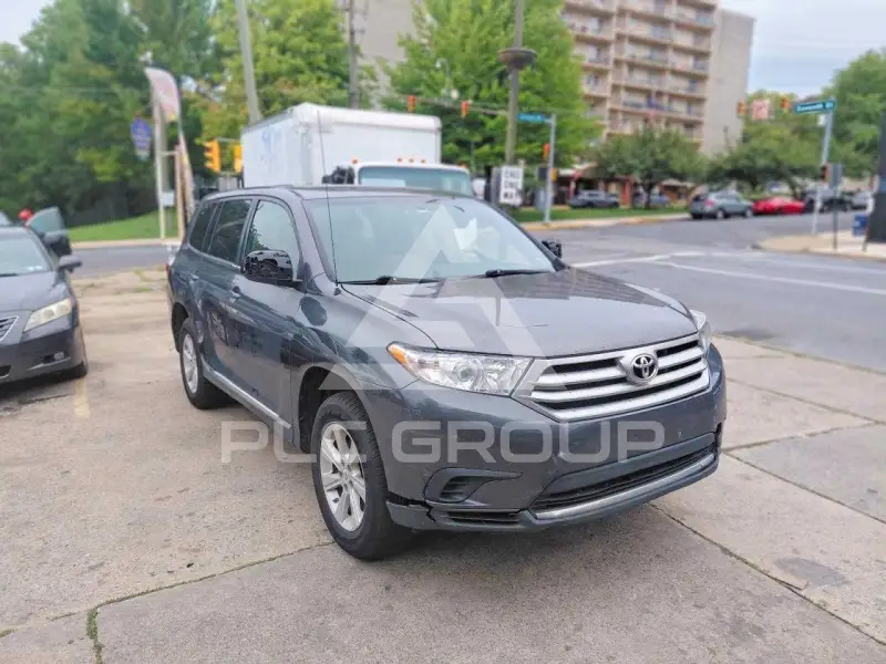 2012 Toyota Highlander фото