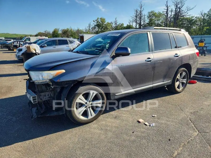 2012 Toyota Highlander фото
