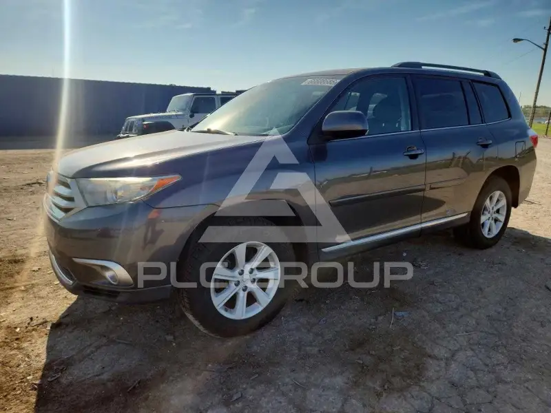 2012 Toyota Highlander photo