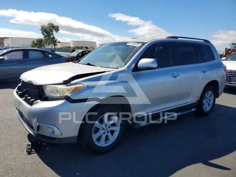 2012 Toyota Highlander photo