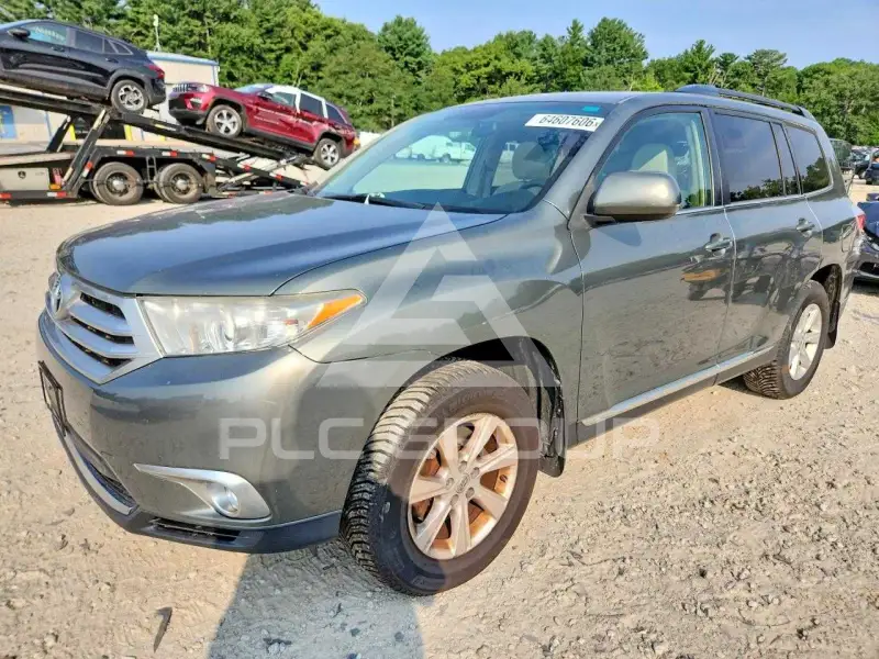 2012 Toyota Highlander photo