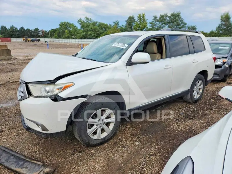 2012 Toyota Highlander фото