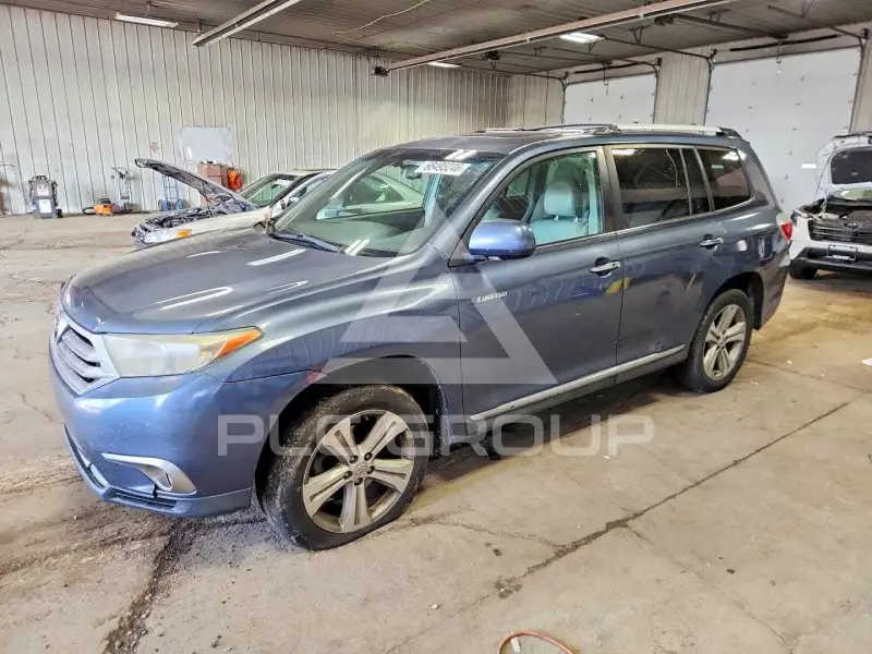 2012 Toyota Highlander photo
