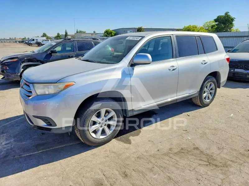 2012 Toyota Highlander photo