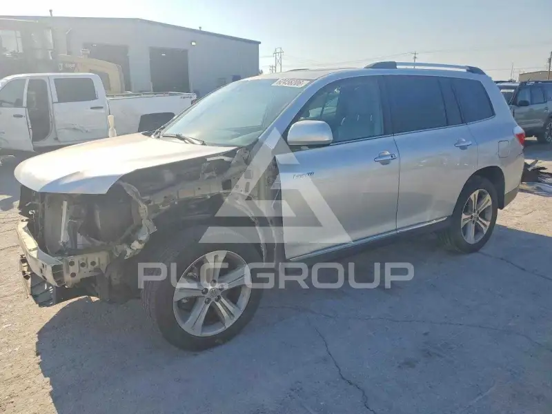 2012 Toyota Highlander фото