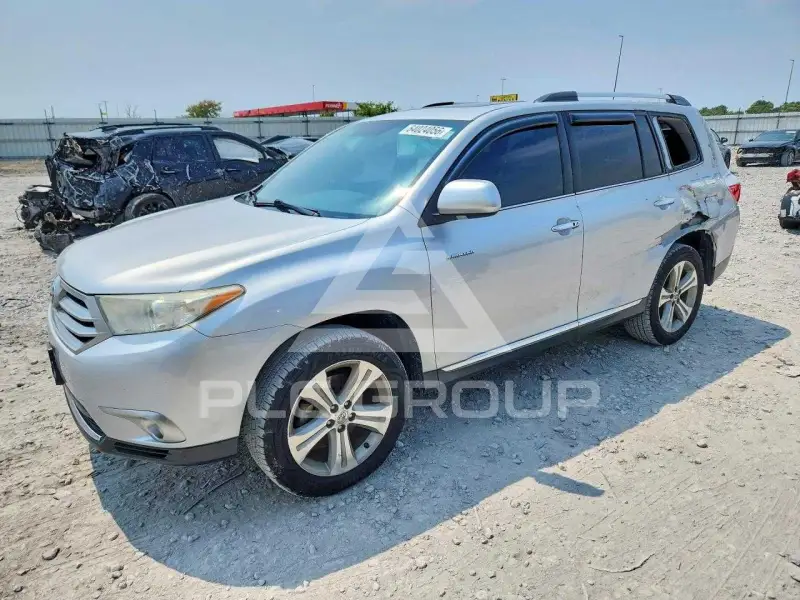 2012 Toyota Highlander фото
