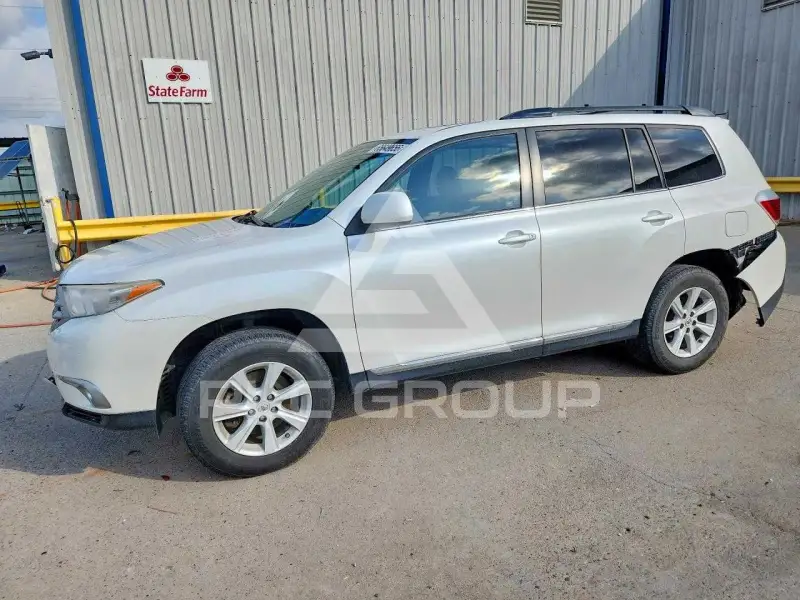 2012 Toyota Highlander фото