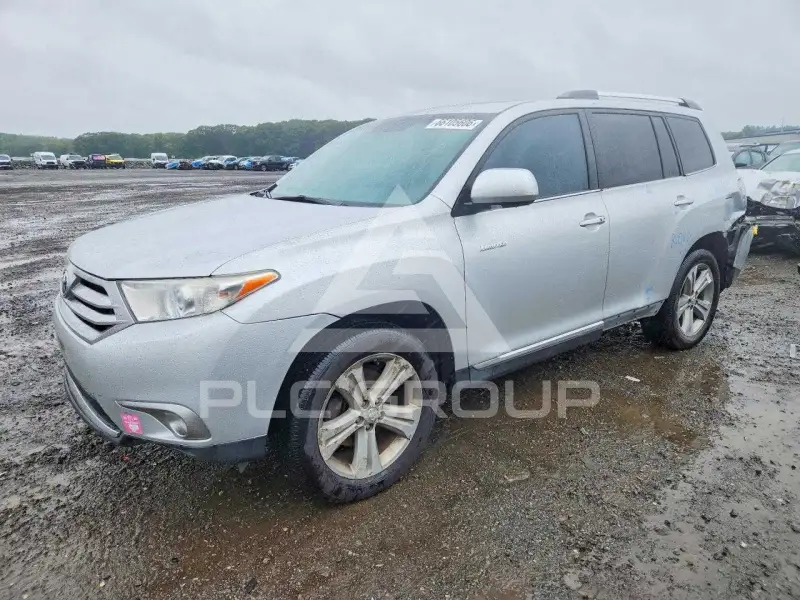 2012 Toyota Highlander фото