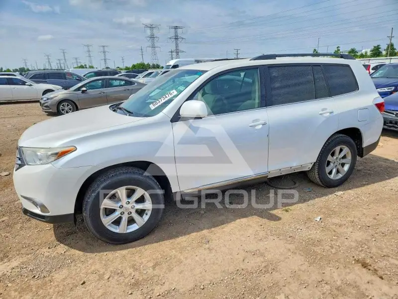 2012 Toyota Highlander фото