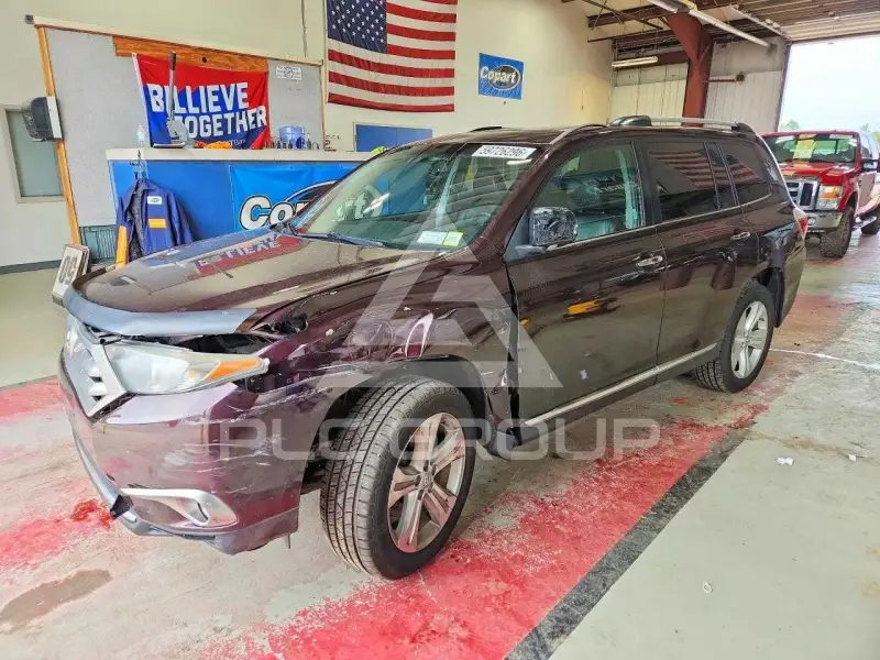 2012 Toyota Highlander фото