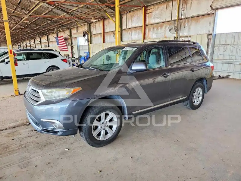 2012 Toyota Highlander фото