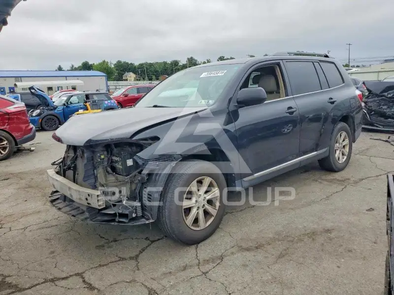 2012 Toyota Highlander photo
