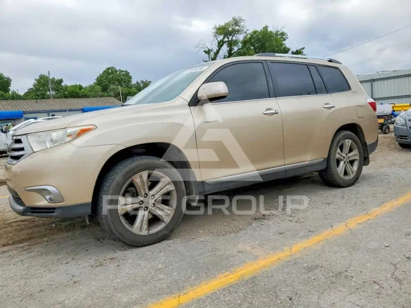 2012 Toyota Highlander фото