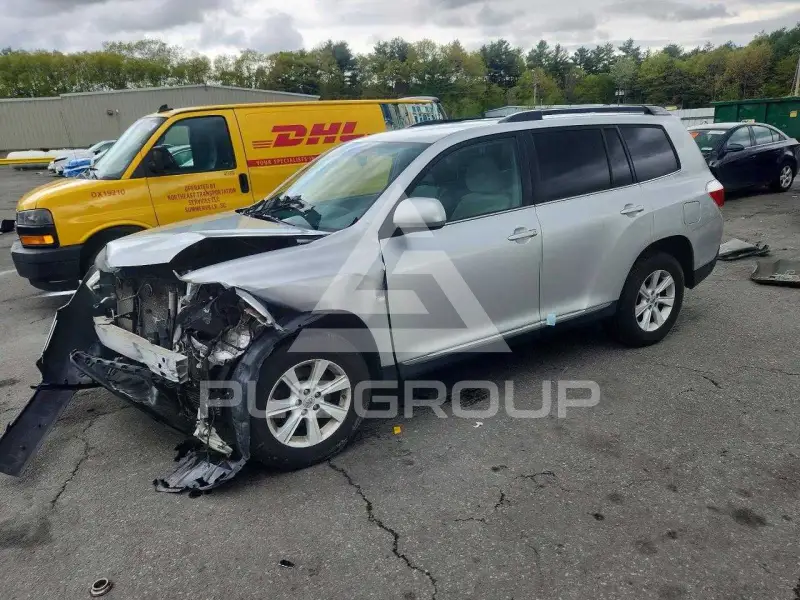 2012 Toyota Highlander фото