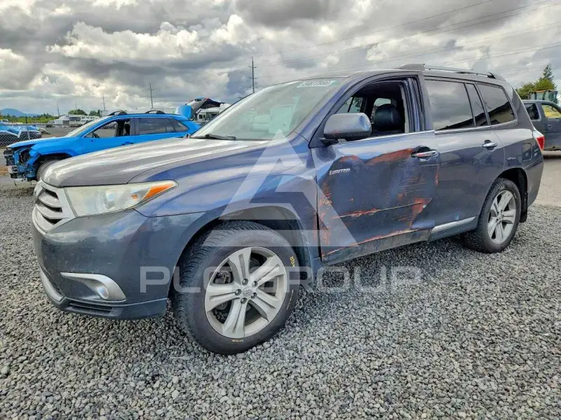 2012 Toyota Highlander photo