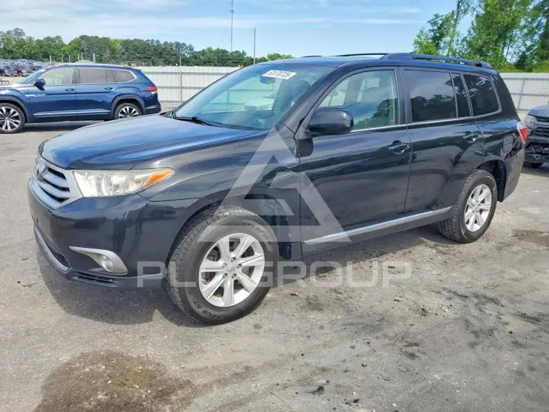 2012 Toyota Highlander фото