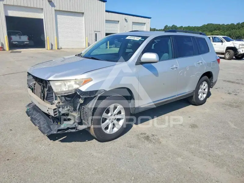2012 Toyota Highlander photo