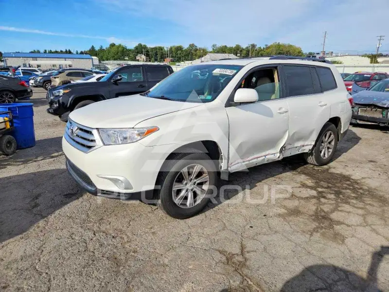 2012 Toyota Highlander фото