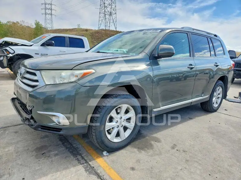 2012 Toyota Highlander фото