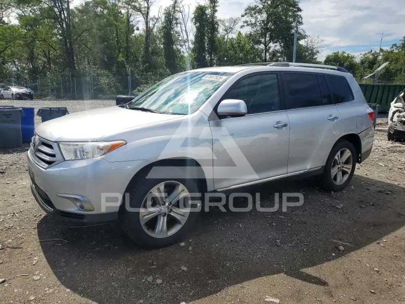 2012 Toyota Highlander фото
