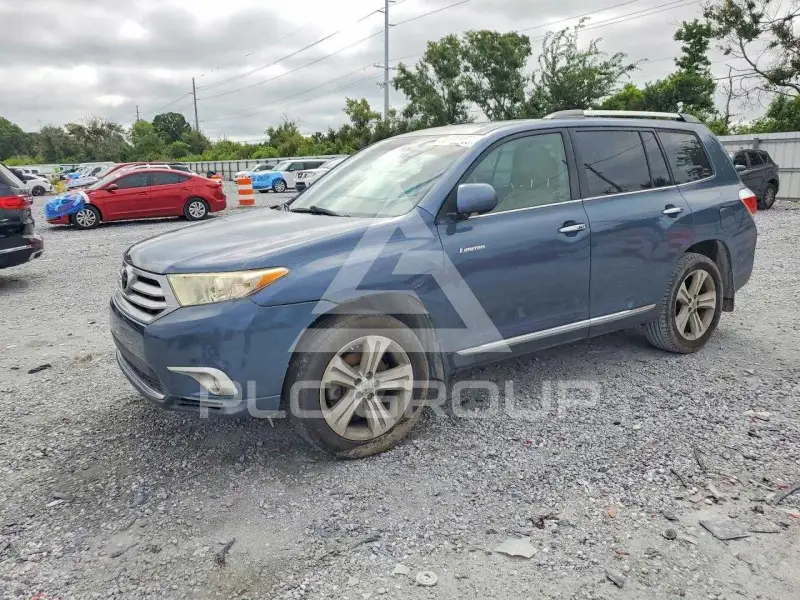2012 Toyota Highlander фото