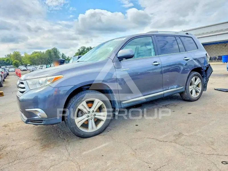 2012 Toyota Highlander фото