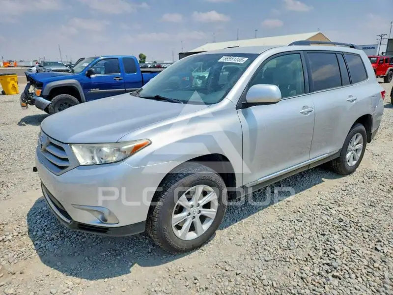 2012 Toyota Highlander фото