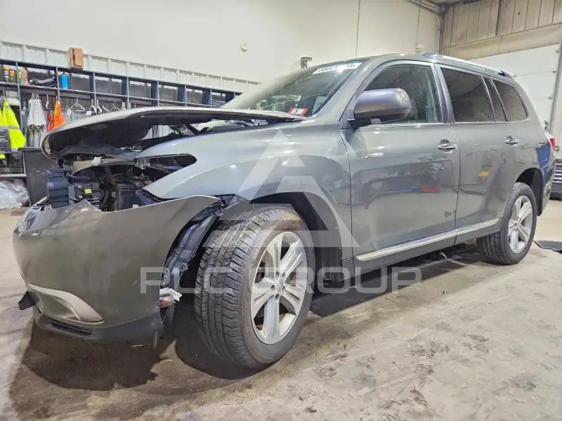 2012 Toyota Highlander photo