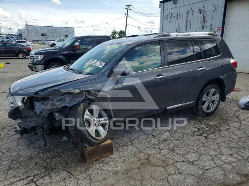 2012 Toyota Highlander фото