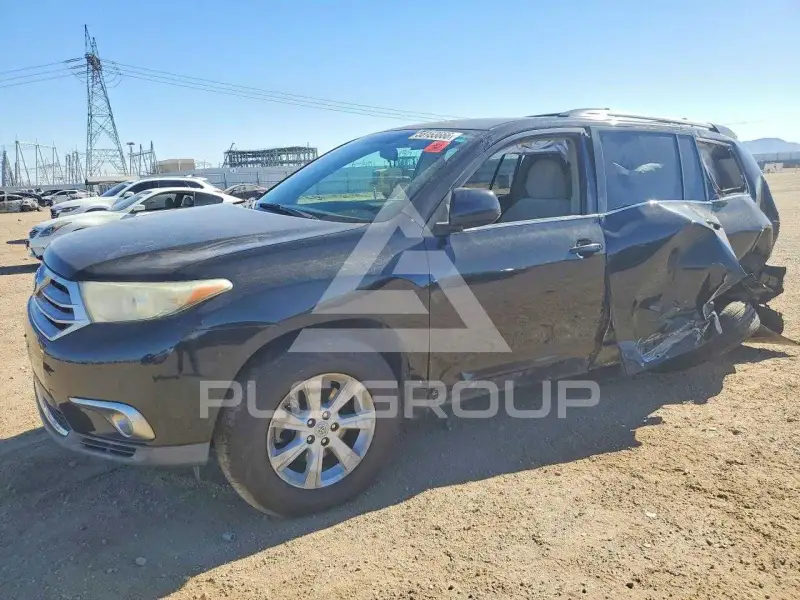 2012 Toyota Highlander photo