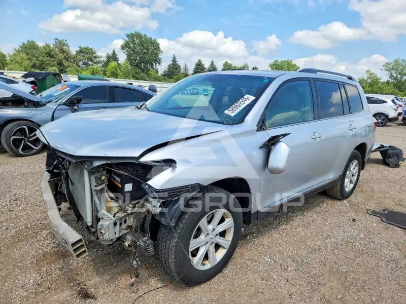 2012 Toyota Highlander фото