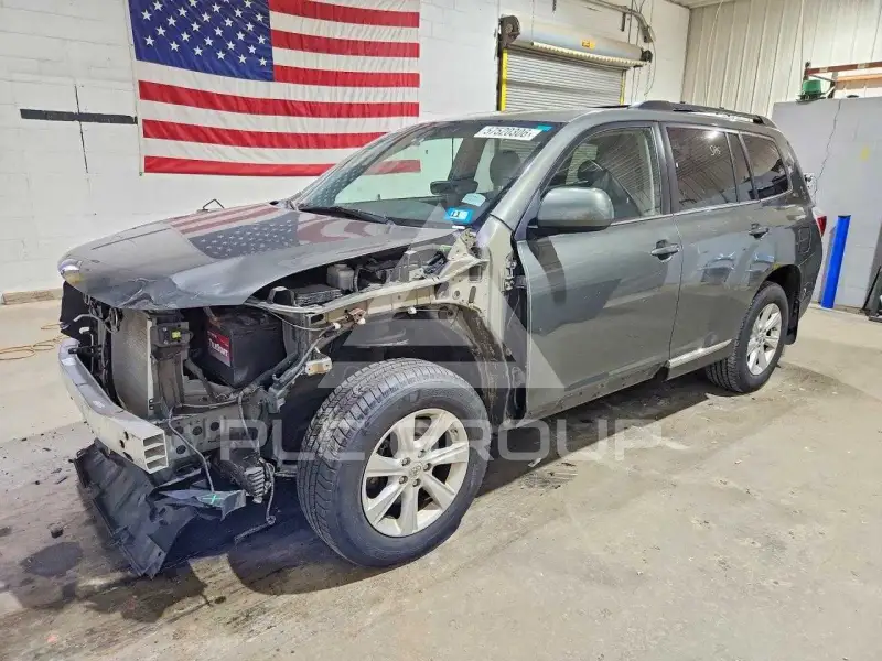 2012 Toyota Highlander фото