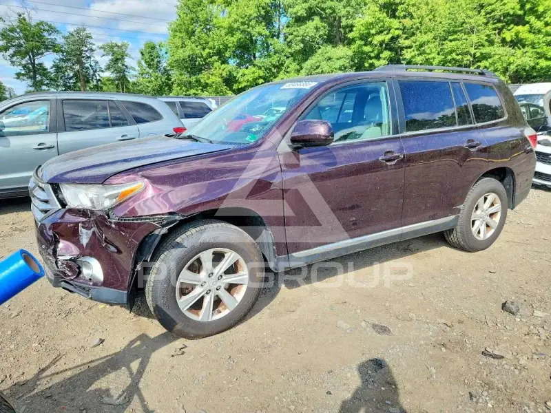 2012 Toyota Highlander photo